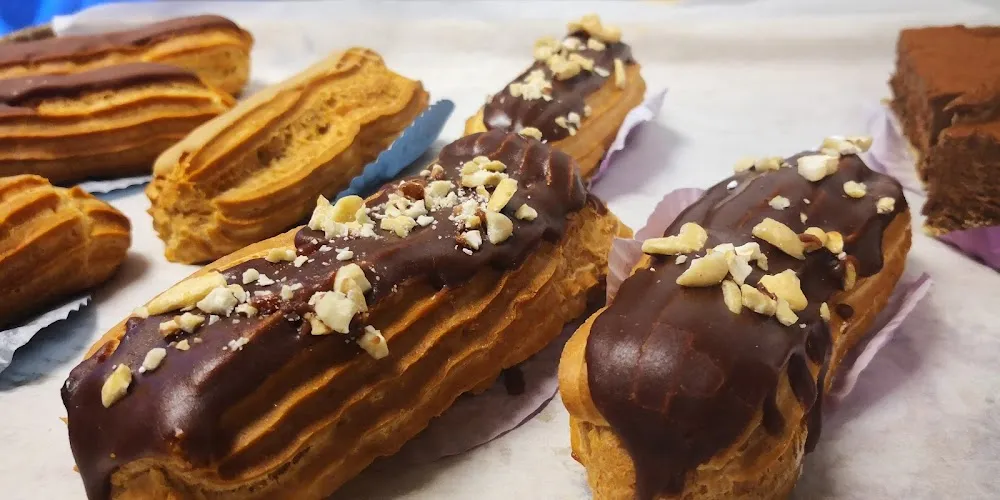 Peanut Butter Éclairs